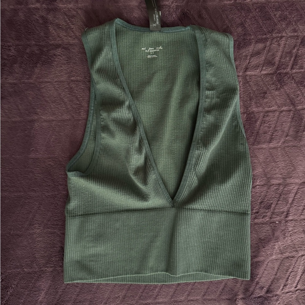 Crop top deep V tank top